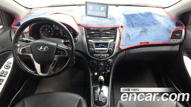 Hyundai Accent 2015 thumb 7