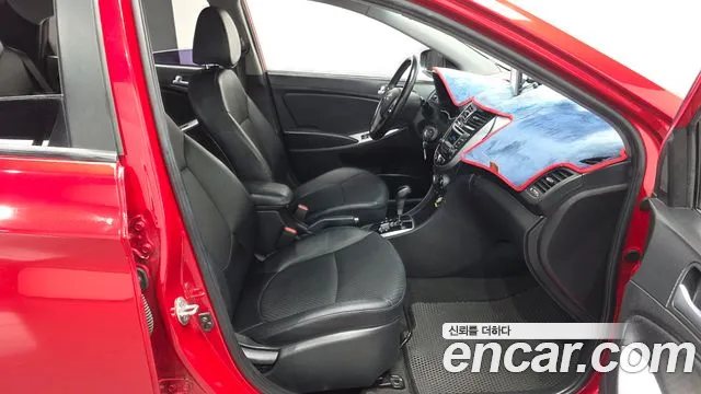 Hyundai Accent 2015 thumb 11