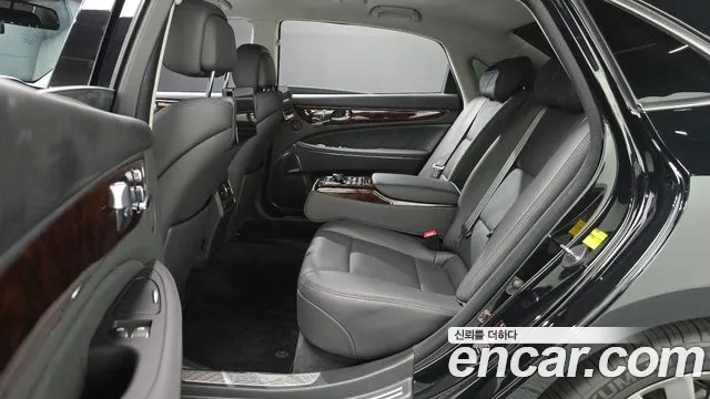 Hyundai Equus 2014 thumb 12