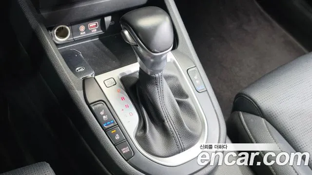 Kia K3 2018 thumb 9