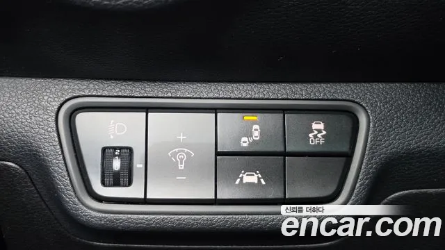 Kia K3 2018 thumb 12