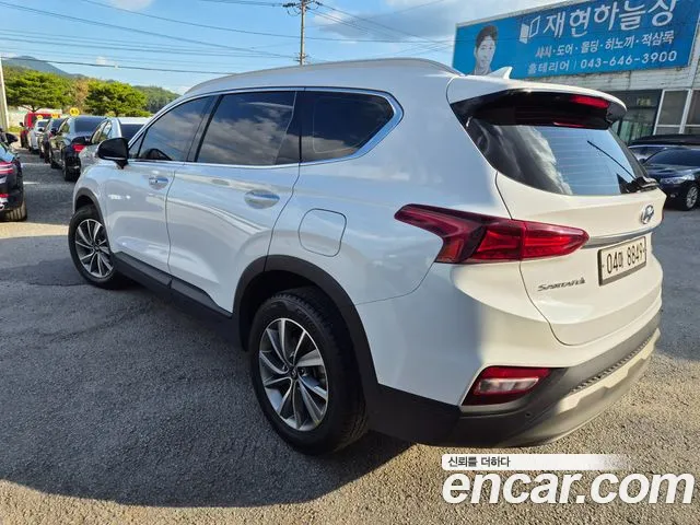 Hyundai Santa Fe 2018 thumb 5