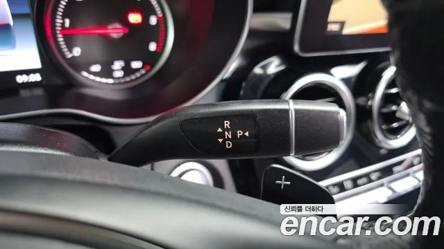 Mercedes-Benz C-Класс 2016 thumb 9