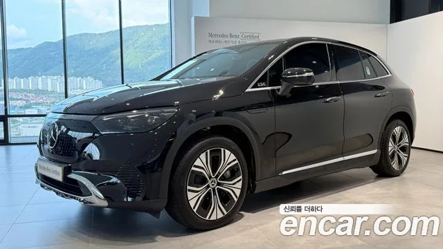 Mercedes-Benz EQE 2026 thumb 12