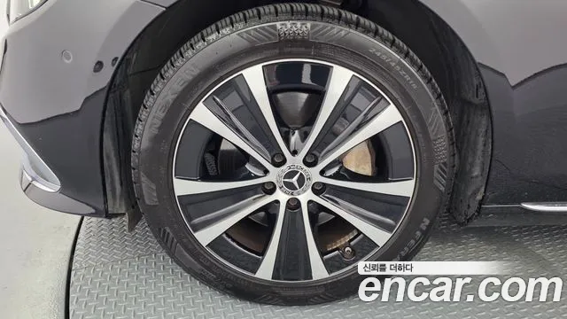 Mercedes-Benz E-Класс 2021 thumb 5