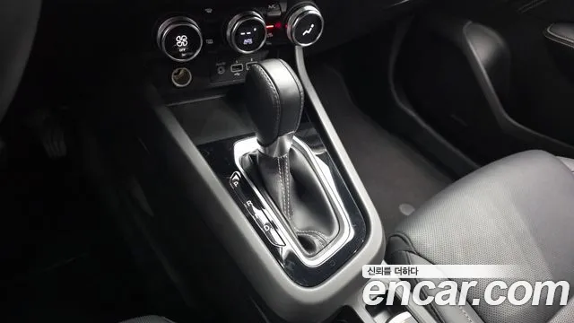 Renault-KoreaSamsung Arkana 2024 thumb 8