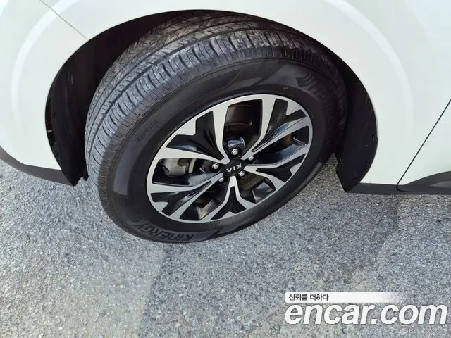 Kia Carnival 2021 thumb 7