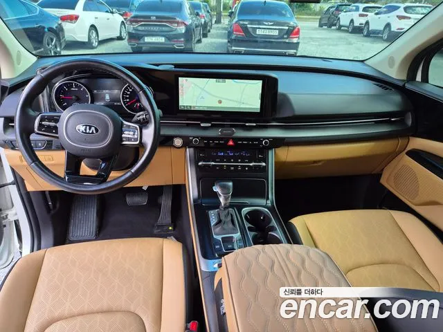 Kia Carnival 2021 thumb 8