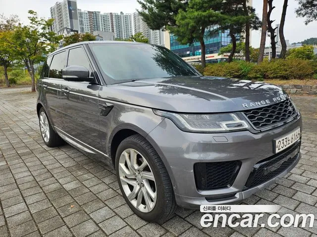 Land Rover Range Rover Sport 2018 thumb 3
