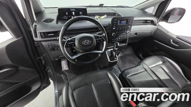 Hyundai Staria 2021 thumb 7
