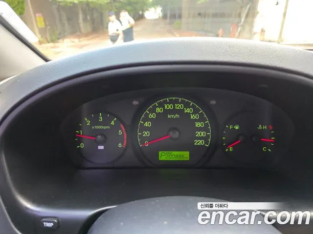 Hyundai Starex 2015 thumb 8