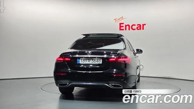 Mercedes-Benz E-Класс 2022 thumb 4