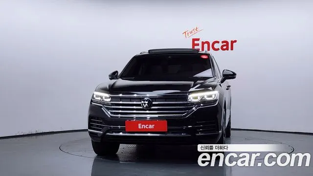 Volkswagen Touareg 2023 thumb 3