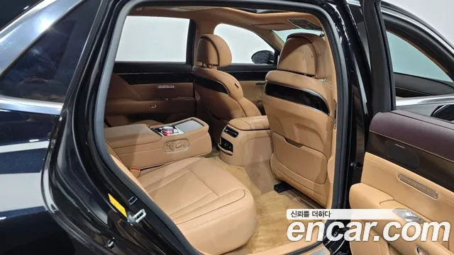 Genesis G90 2023 thumb 10