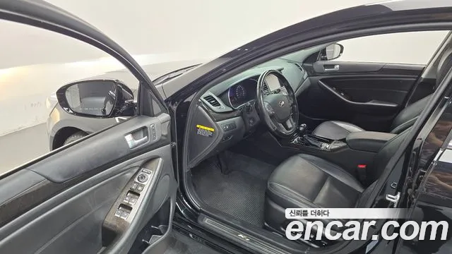 Kia K7 2013 thumb 10