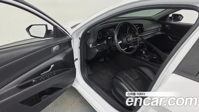 Hyundai Avante 2023 thumb 10