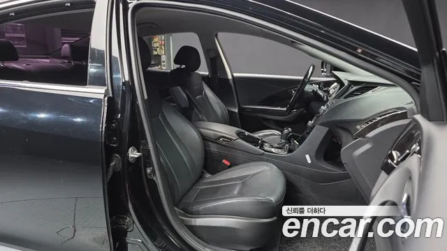 Hyundai Grandeur 2011 thumb 11