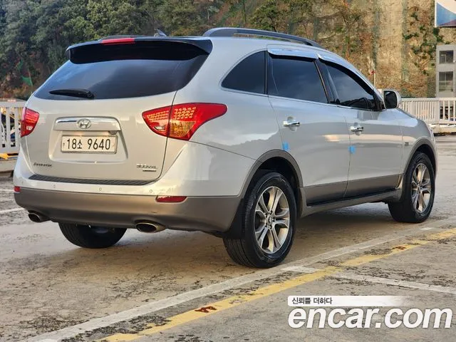Hyundai Veracruz 2013 thumb 5