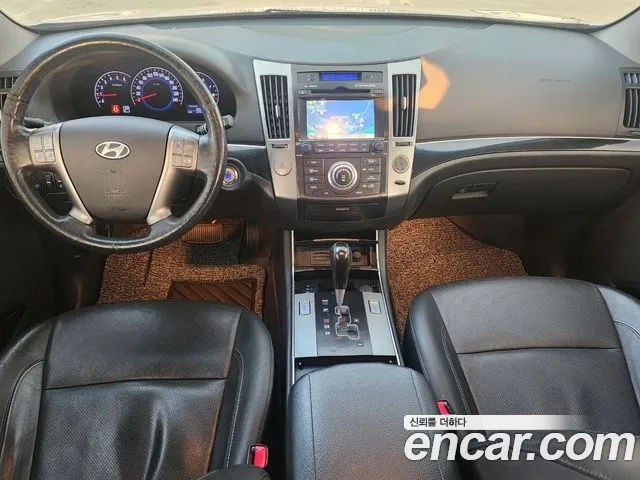 Hyundai Veracruz 2013 thumb 9