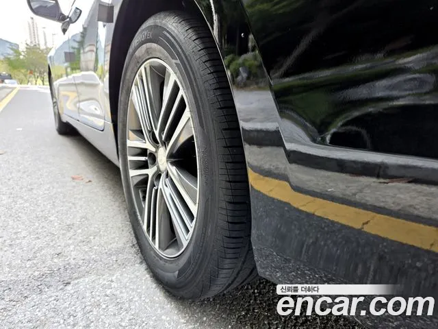 Hyundai Grandeur 2013 thumb 7