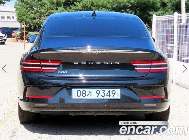 Genesis G80 2022 thumb 4