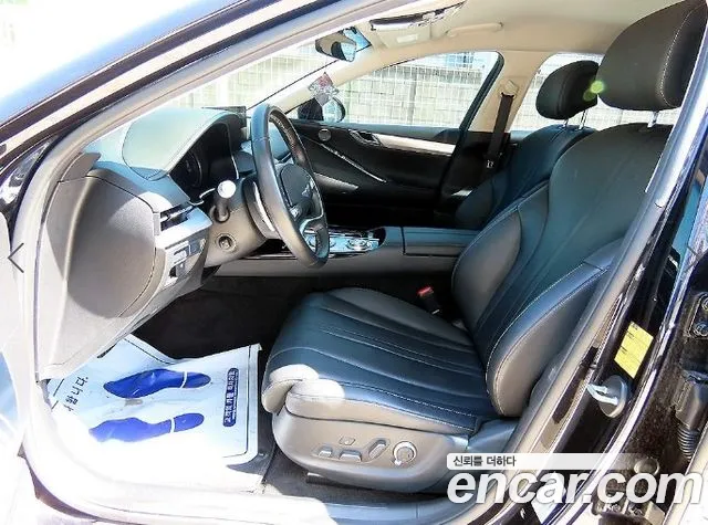 Genesis G80 2022 thumb 5