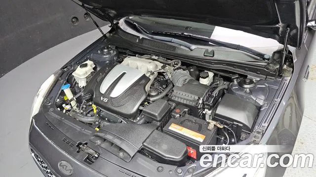 Kia K7 2013 thumb 6