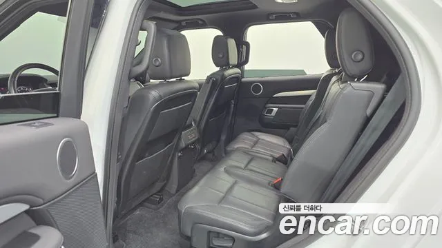 Land Rover Discovery 2020 thumb 11
