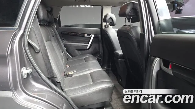 ChevroletGMDaewoo Captiva 2013 thumb 12