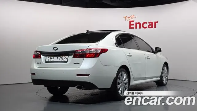 Renault-KoreaSamsung SM5 2012 thumb 2