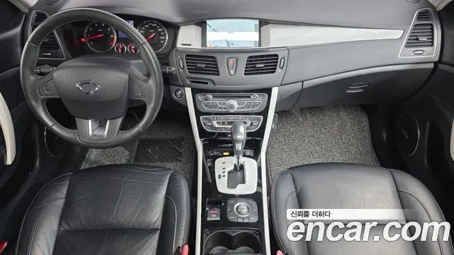 Renault-KoreaSamsung SM5 2012 thumb 7