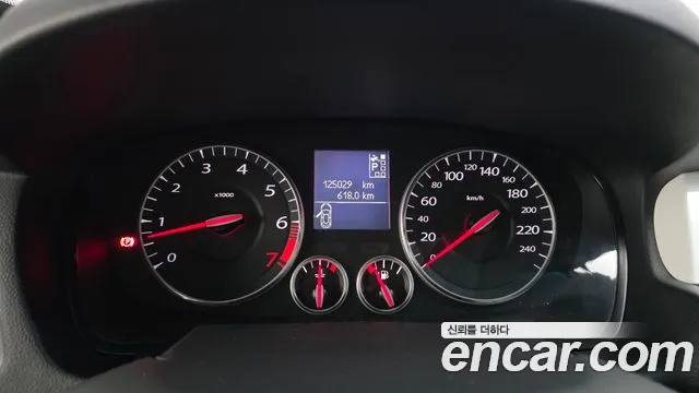 Renault-KoreaSamsung SM5 2012 thumb 8