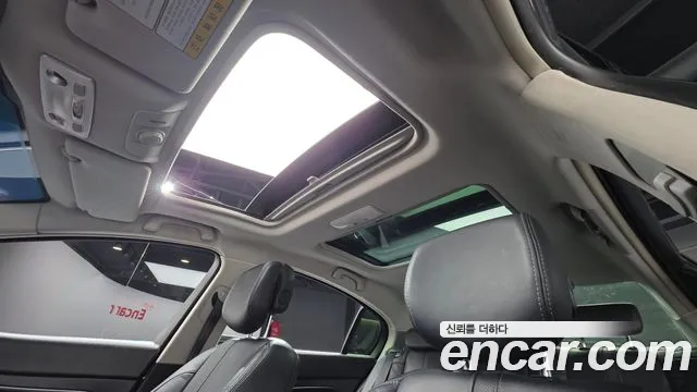 Renault-KoreaSamsung SM5 2012 thumb 11