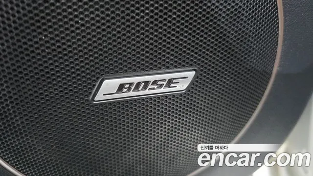Renault-KoreaSamsung SM5 2012 thumb 12
