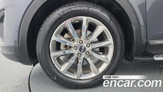 Kia Sorento 2015 thumb 5