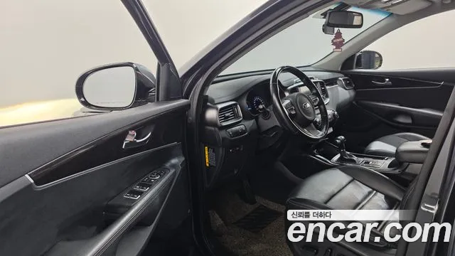 Kia Sorento 2015 thumb 10