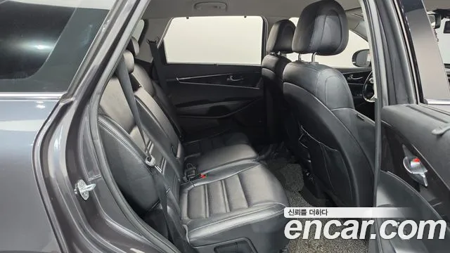 Kia Sorento 2015 thumb 11