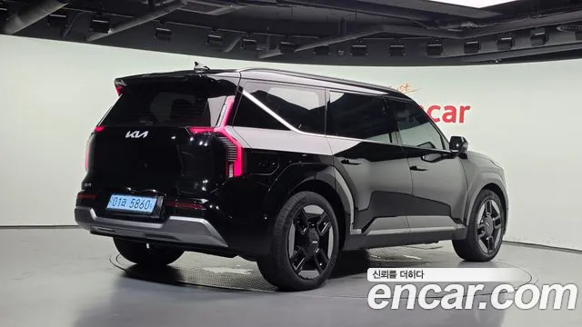 Kia EV9 2023 thumb 2