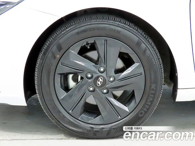 Hyundai Avante 2022 thumb 5