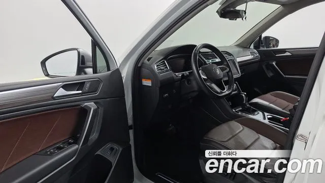 Volkswagen Tiguan 2022 thumb 10