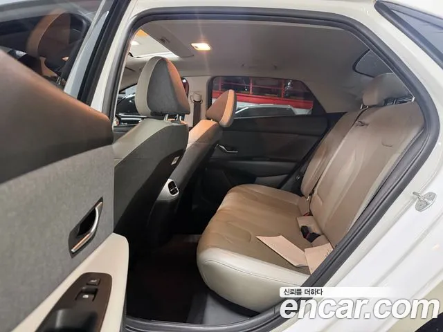Hyundai Avante 2020 thumb 8