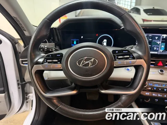 Hyundai Avante 2020 thumb 10