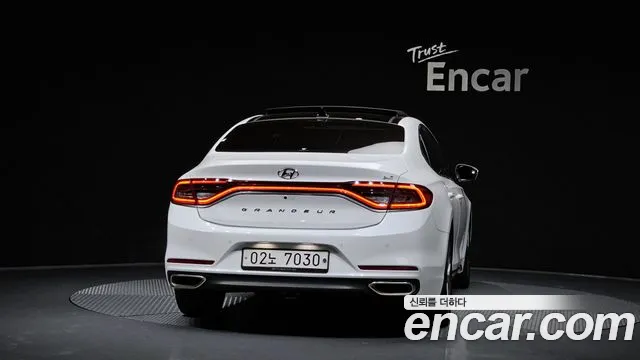 Hyundai Grandeur 2018 thumb 4