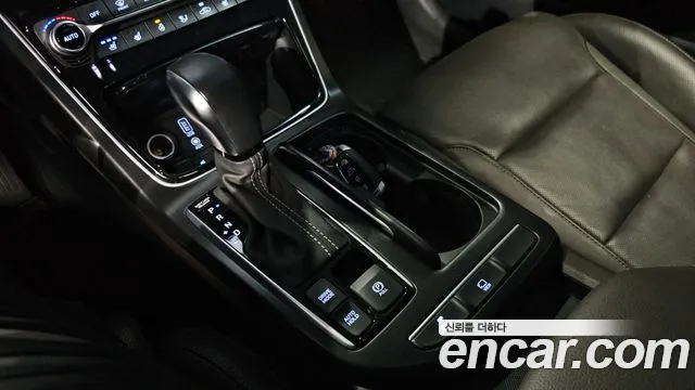 Hyundai Grandeur 2018 thumb 9