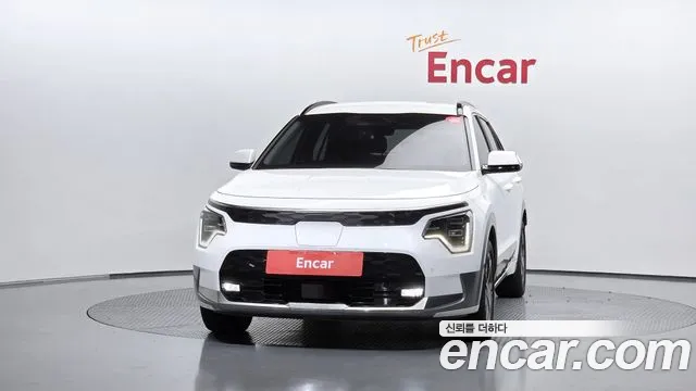 Kia Niro 2024 thumb 3