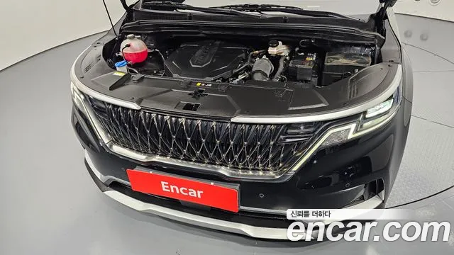 Kia Carnival 2023 thumb 6