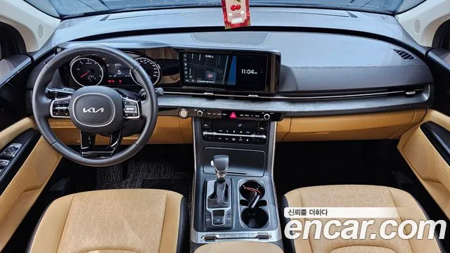 Kia Carnival 2023 thumb 7