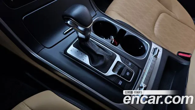 Kia Carnival 2023 thumb 9