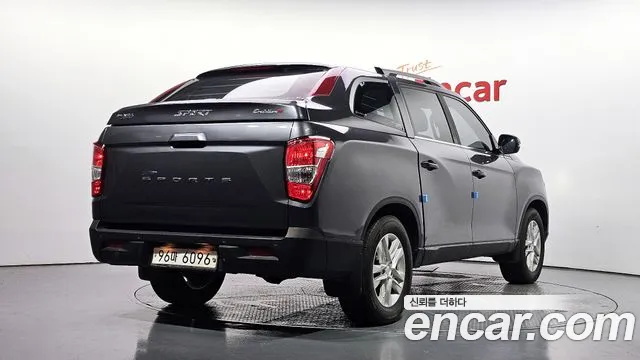 KG_Mobility_Ssangyong Rexton 2021 thumb 2