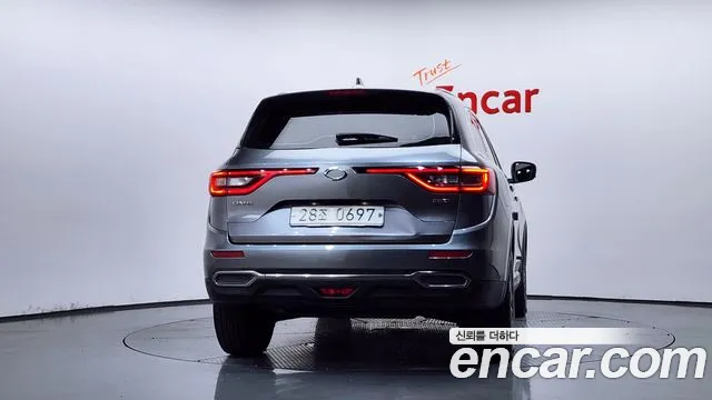 Renault-KoreaSamsung Koleos 2019 thumb 4